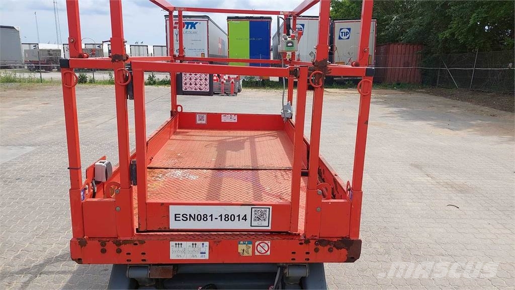 SkyJack SJIII4620 Elevadores de tesoura