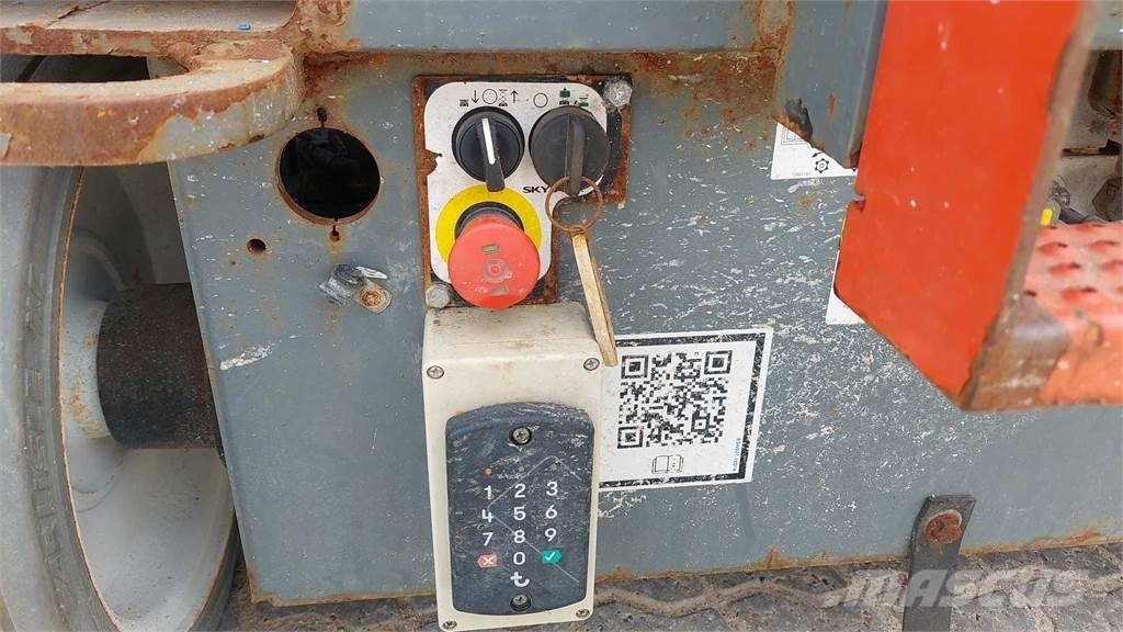 SkyJack SJIII4620 Elevadores de tesoura