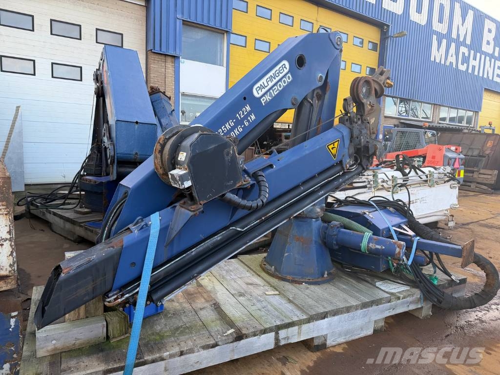 Palfinger PK 12000 Iekrāvēju krāni