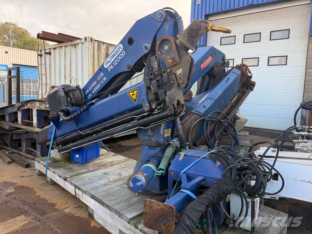 Palfinger PK 12000 Iekrāvēju krāni