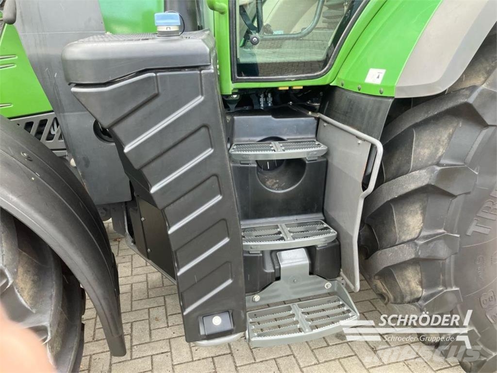 Fendt 724 S4 PROFI PLUS + STOLL FZ 60.1 Трактори