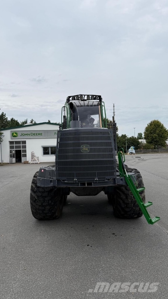 John Deere 1910G Forvarderi