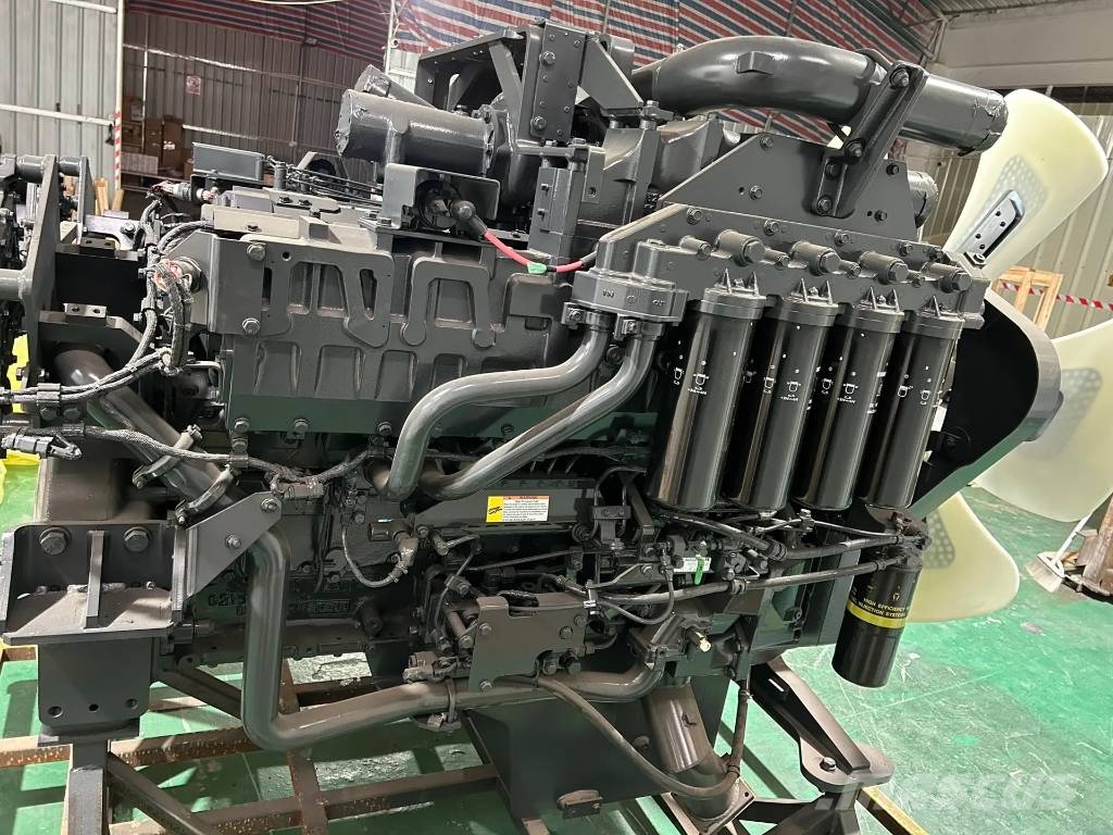 Komatsu 12V140-3 Engine Varikliai