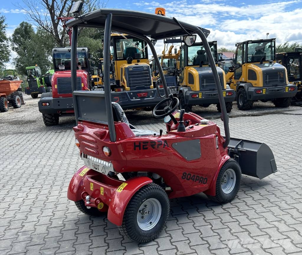Sherpa 804 PRO Derékcsuklós Mini Rakodó Minilader