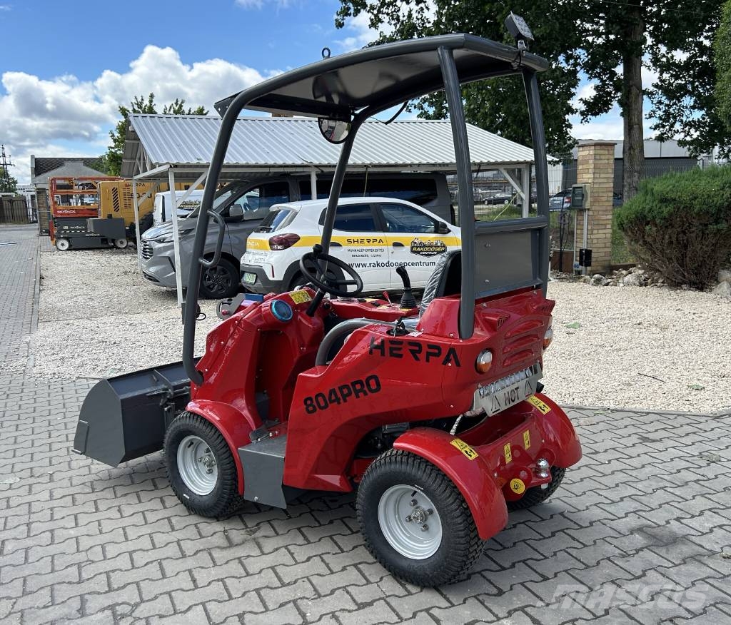 Sherpa 804 PRO Derékcsuklós Mini Rakodó Minilader