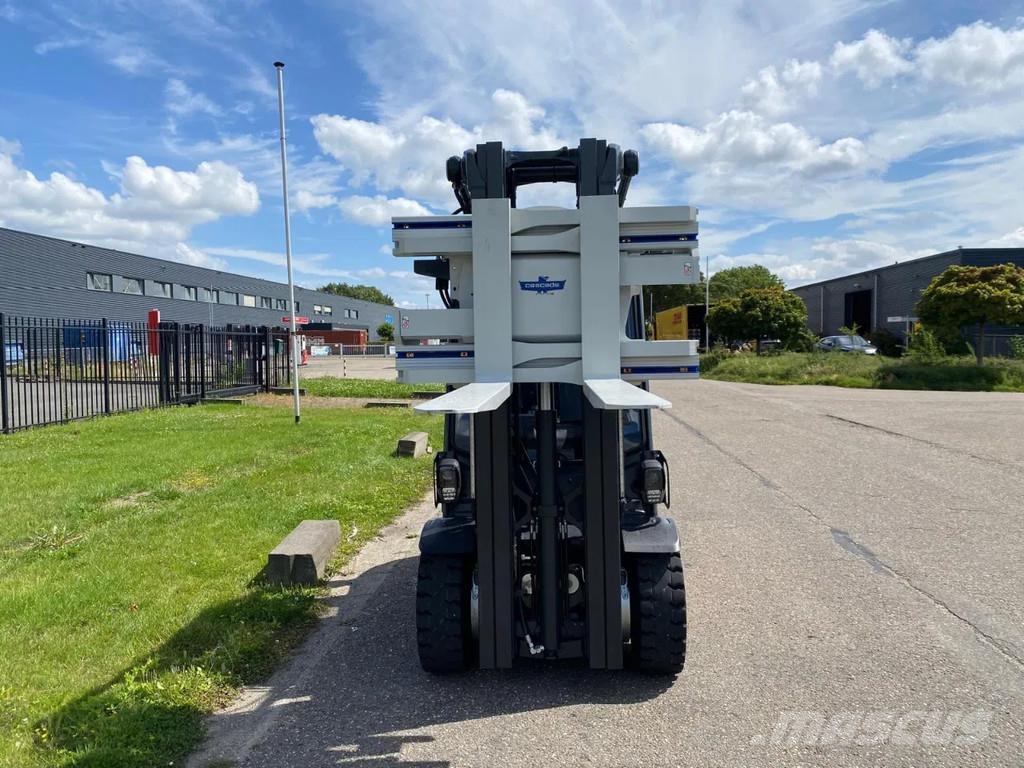 Linde H35D-01 Cascade rotating fork clamp Diesel heftrucks