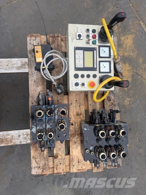 Wirth PB 50-15 USED HYDRAULIC VALVE+ JOYSTICK Drilling equipment accessories and spare parts