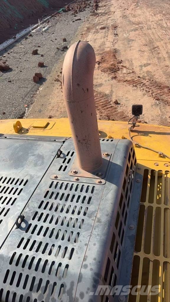 Komatsu PC500LC-10MO Εκσκαφείς με ερπύστριες
