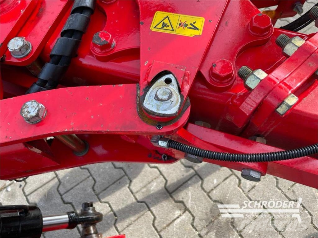 Pöttinger SERVO 45 S PLUS NOVA | 5 SCHAR 双向犁