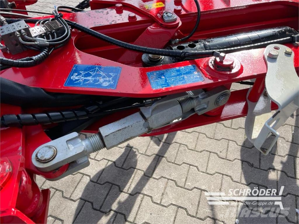 Pöttinger SERVO 45 S PLUS NOVA | 5 SCHAR 双向犁