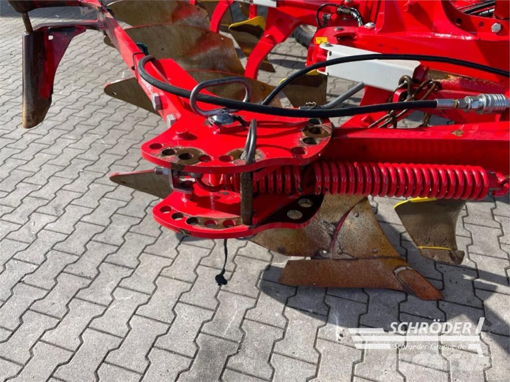Pöttinger SERVO 45 S PLUS NOVA | 5 SCHAR 双向犁
