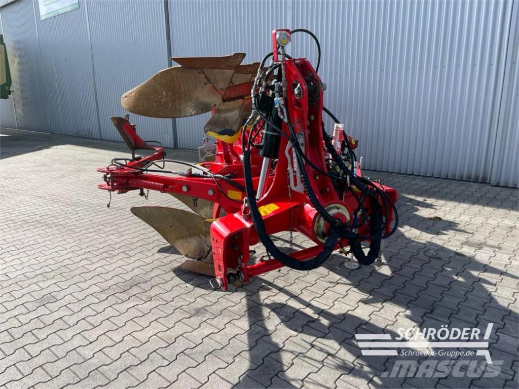 Pöttinger SERVO 45 S PLUS NOVA | 5 SCHAR 双向犁