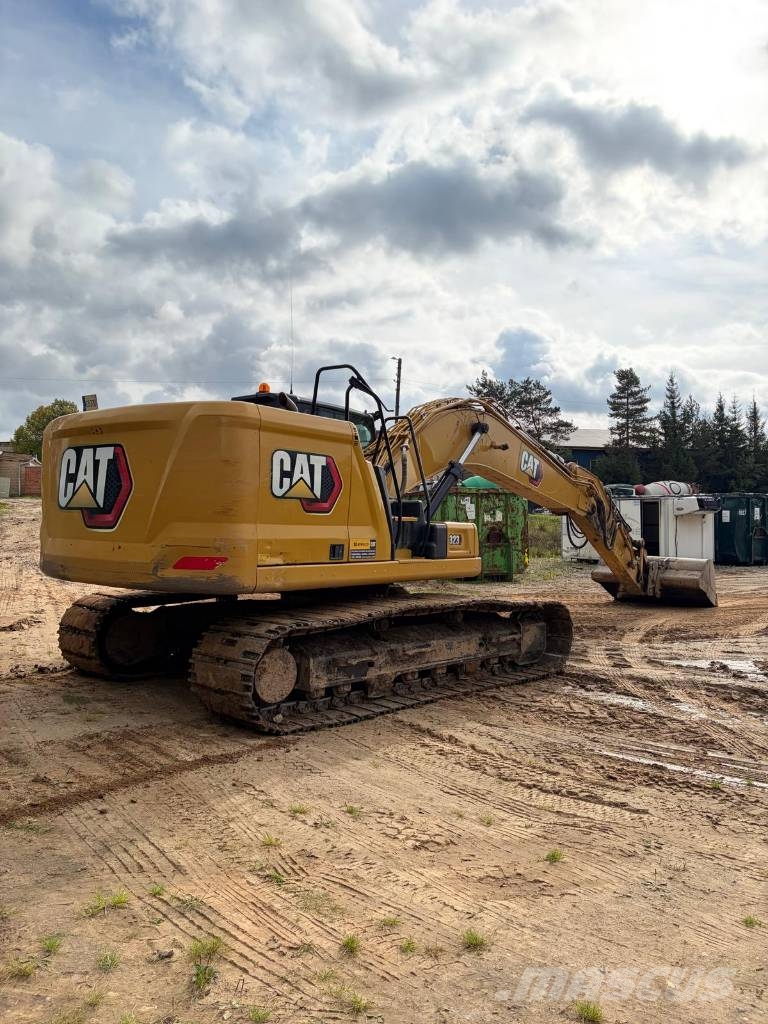 CAT 323 Vikšriniai ekskavatoriai