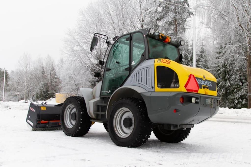Kramer 8105 휠로우더