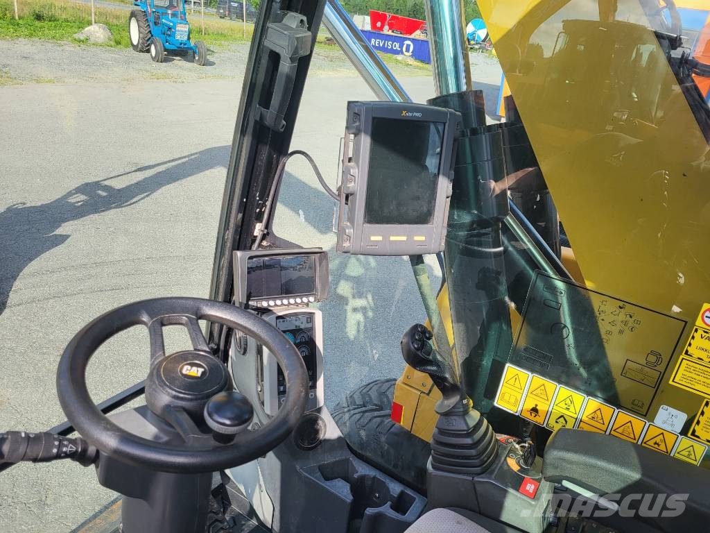 CAT M 315 F Ratiniai ekskavatoriai