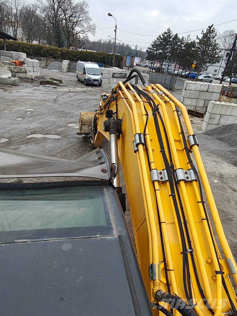 JCB JS 220 LC + T4F 大型油圧ショベル12t以上（パワーショベル・ユンボ）