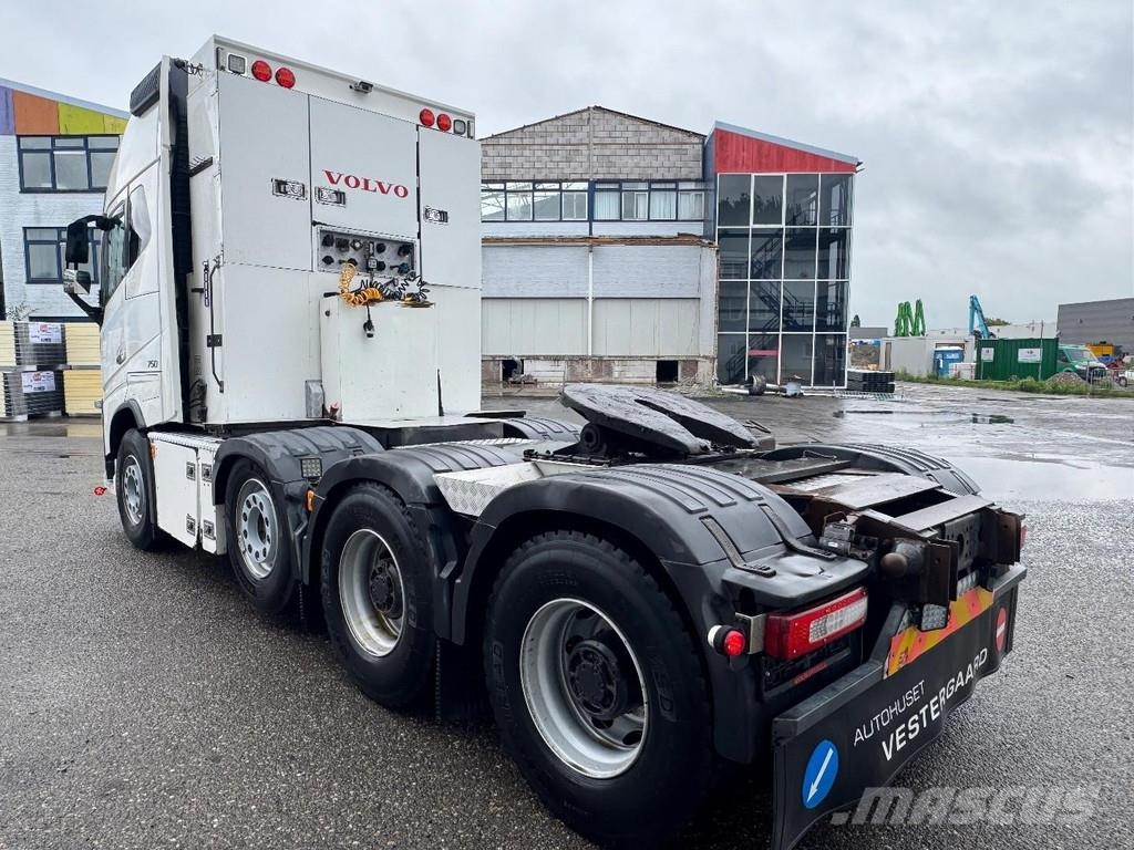 Volvo FH 16.750 8X4 - 180 TON - POWER STEERING - HYDRAUL Τράκτορες
