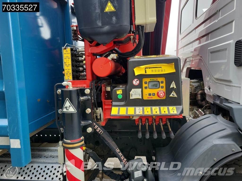 Mercedes-Benz Atego 1623 4X2 16tonner FASSI F135.2.22 E Crane Kr Platte bakwagens