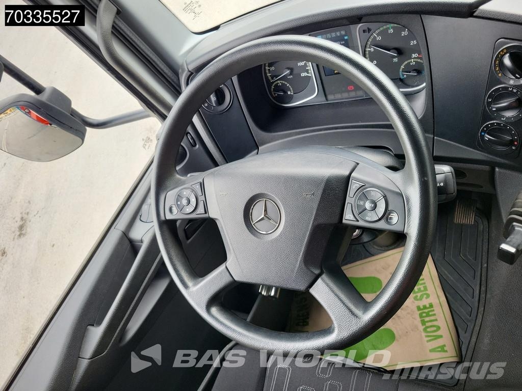 Mercedes-Benz Atego 1623 4X2 16tonner FASSI F135.2.22 E Crane Kr Platte bakwagens