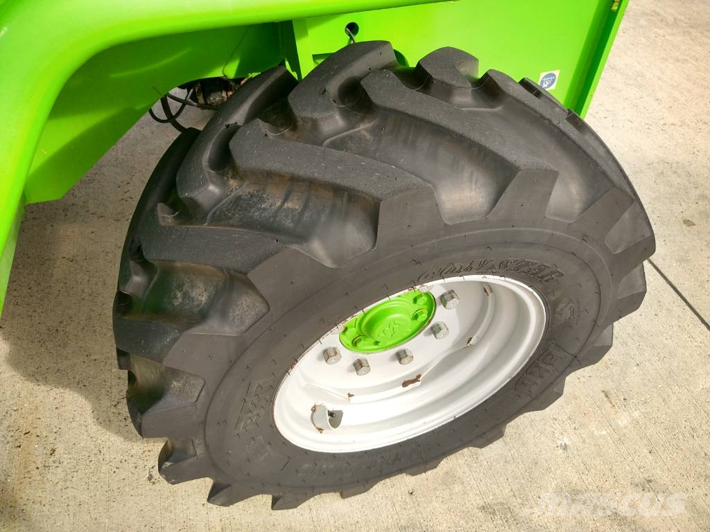 Merlo P38.13 (572) Teleskopiskie manipulatori