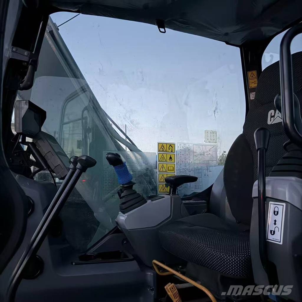 CAT 308 CR 소형 굴삭기 7톤 미만