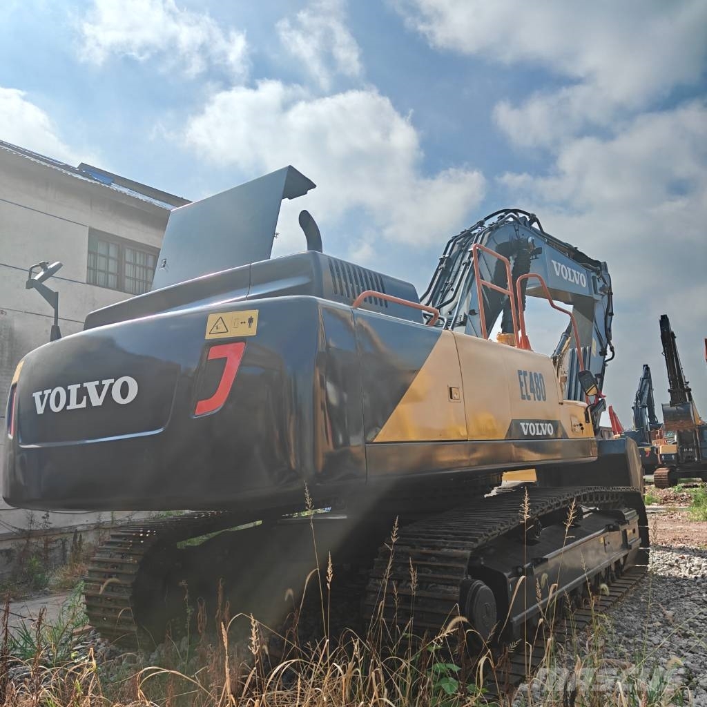 Volvo 480D Paletli ekskavatörler