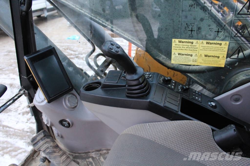 Volvo EC 220 E 履带挖掘机