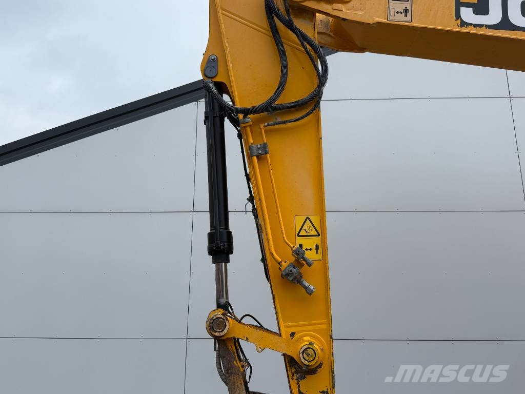 JCB 220X-LC - Quick Coupler / Automatic Greasing Excavadoras sobre orugas