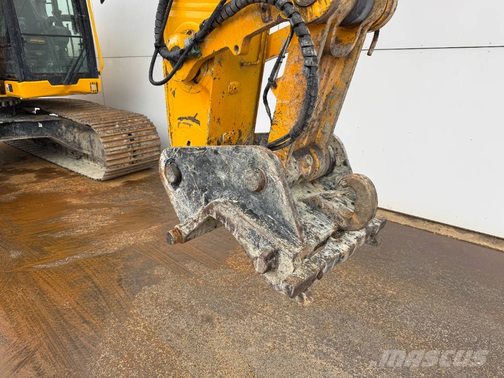 JCB 220X-LC - Quick Coupler / Automatic Greasing Excavadoras sobre orugas