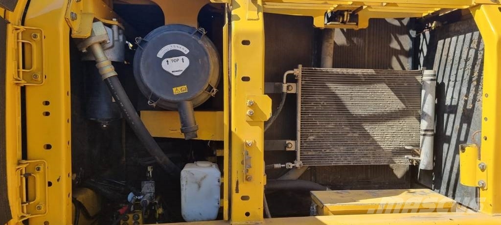 Komatsu PC 210-8 履带挖掘机