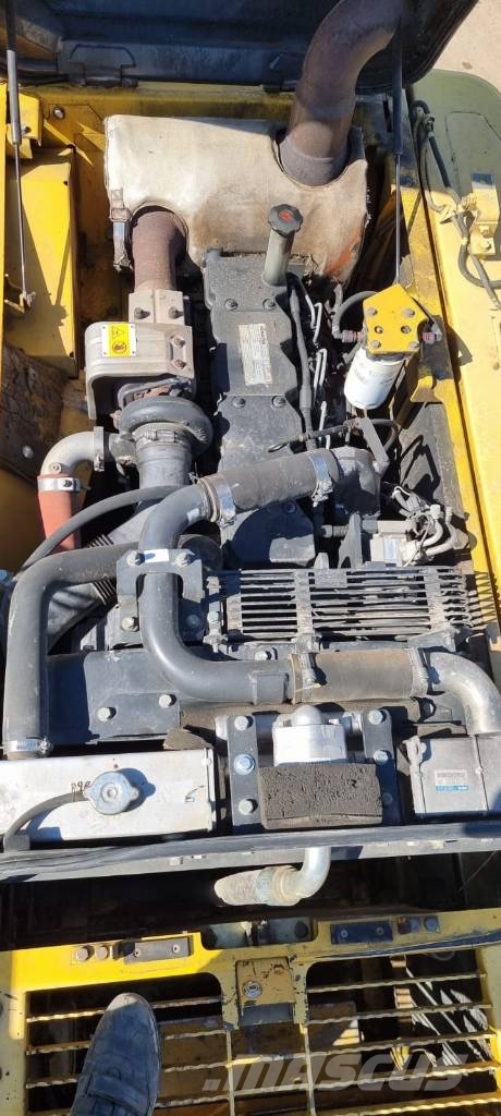 Komatsu PC 210-8 履带挖掘机