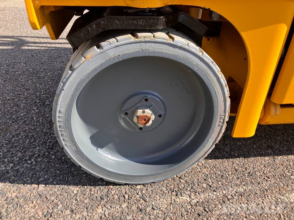 HAULOTTE COMPACT8 - NEW BATTERIES Saxliftar