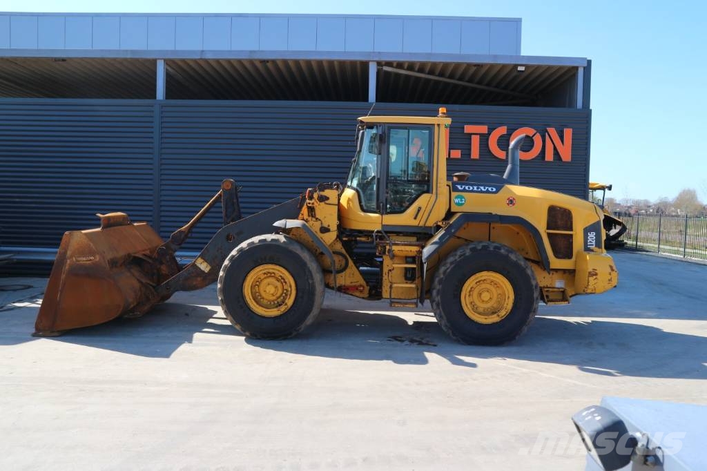 Volvo L120G Radlader