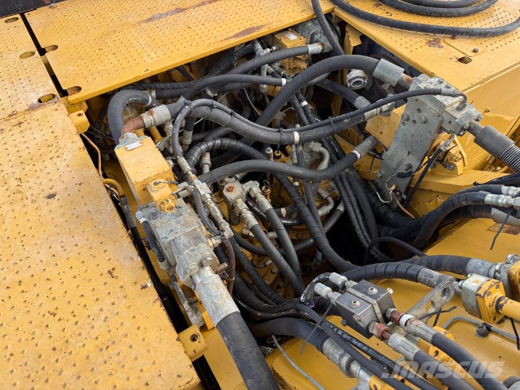 CAT 345C UHD 27m - Hydr Undercarriage / German Machine Excavadoras de demolición