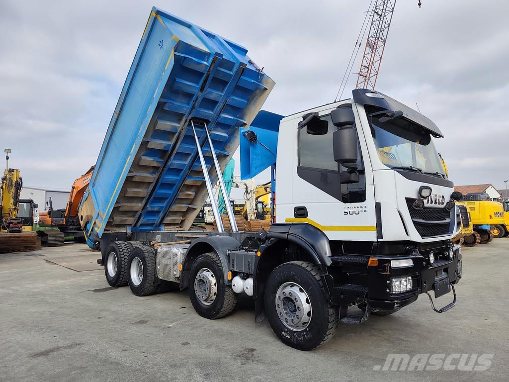 Iveco AD410T 8x4 kipper . Kiper tovornjaki