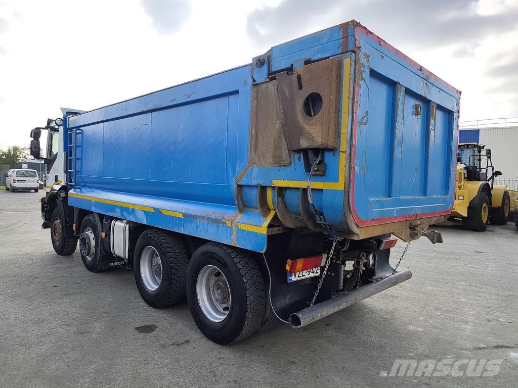 Iveco AD410T 8x4 kipper . Kiper tovornjaki