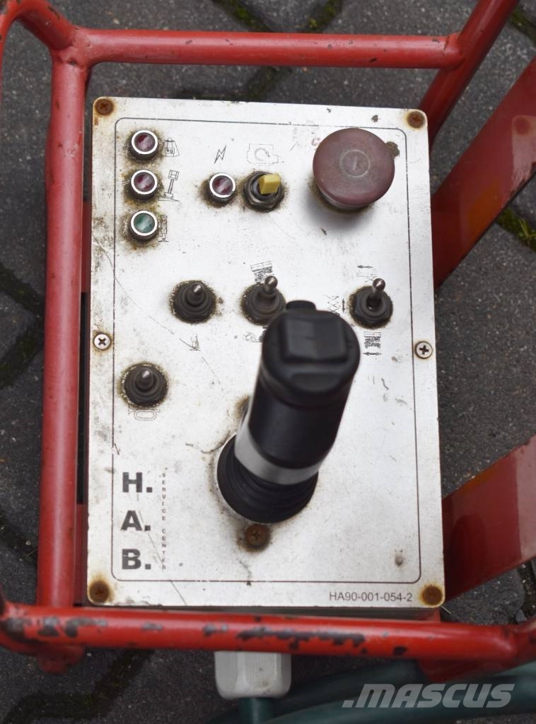 HAB S195-24D4WDS 剪叉式升降机