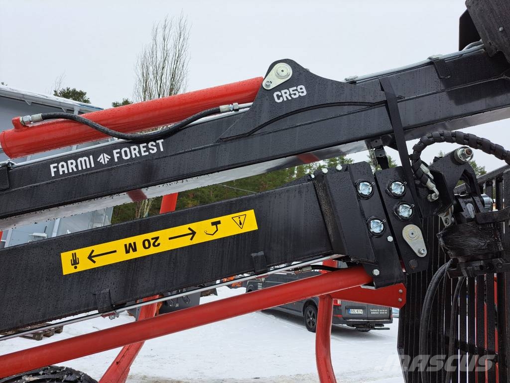 Farmi Forest FT11 ja CR59 metsäpaketti Reboques Florestais