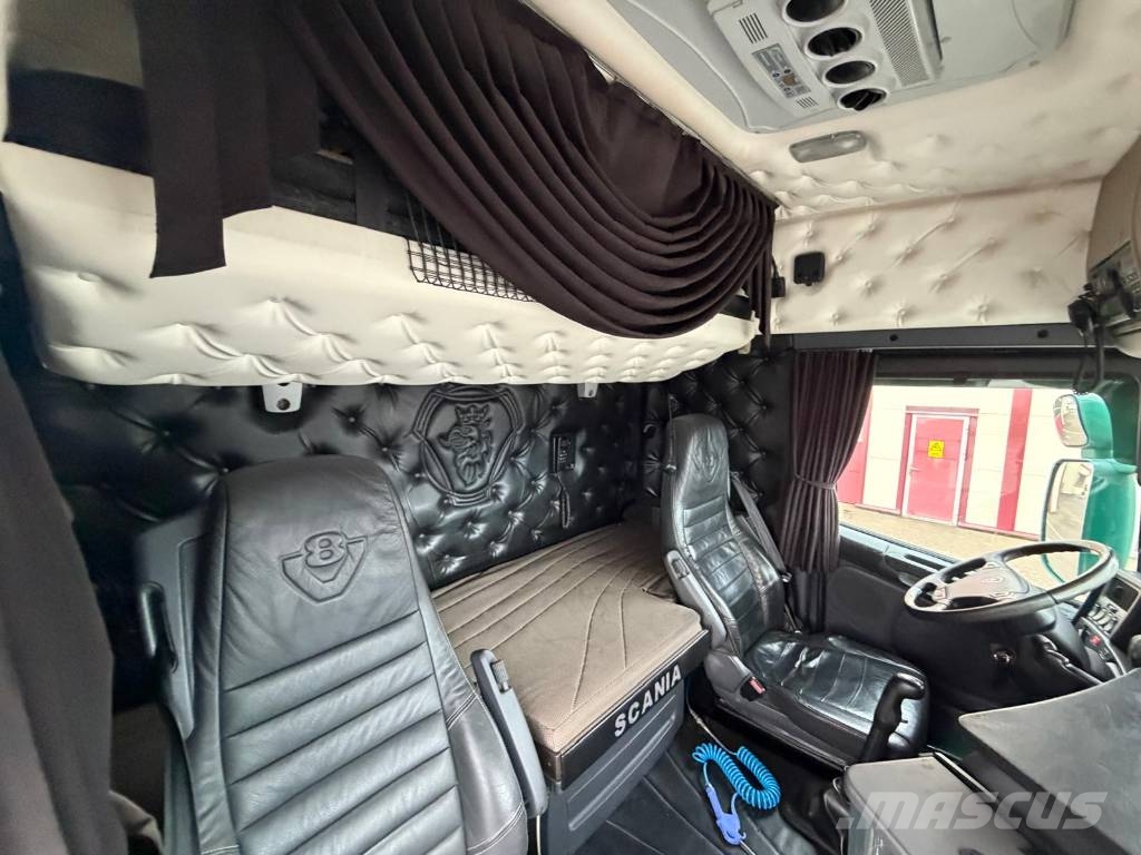 Scania R560LB6X2HNB Seria nr 5203 شاحنات بدرجة حرارة قابلة للضبط