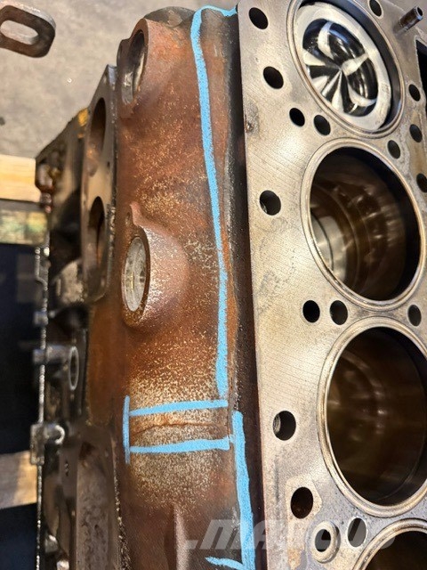 CAT C9.3B USED ENGINE FIRE DEMAGED Motorer
