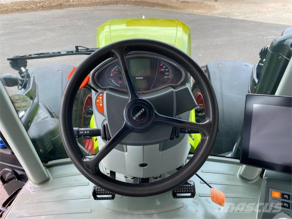 CLAAS Axion 960 CMatic 拖拉机/农用车