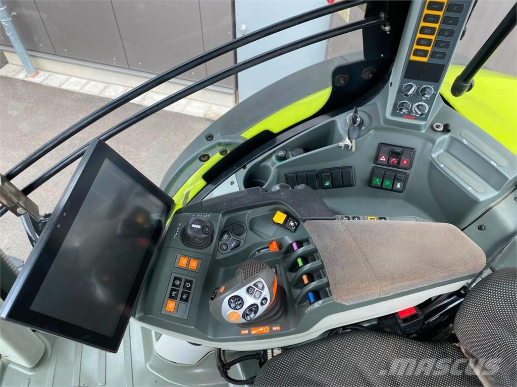 CLAAS Axion 960 CMatic 拖拉机/农用车