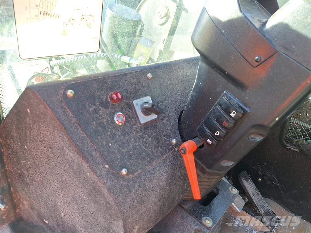 TELEHANDLER M630-60 Andere Transporter