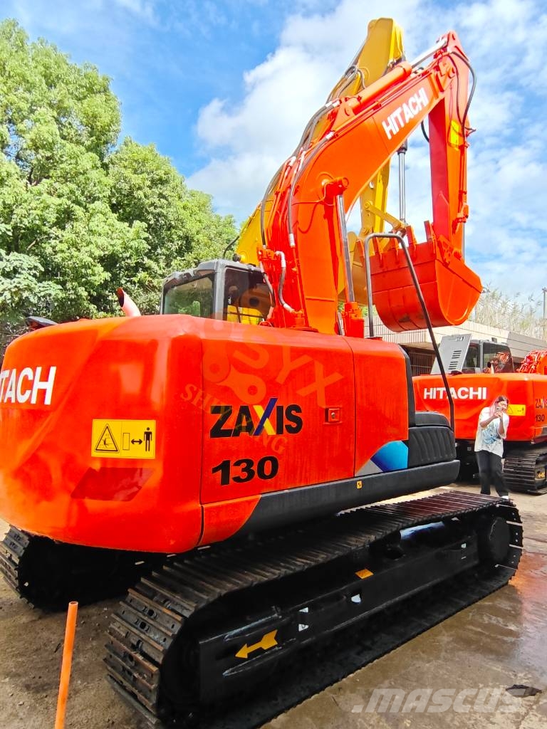Hitachi ZX130-5A 대형 굴삭기 29톤 이상