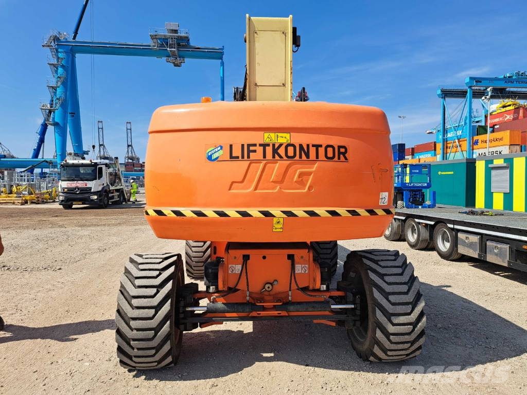 JLG 860 SJ - DUAL-CAPACITY Teleskopické plošiny