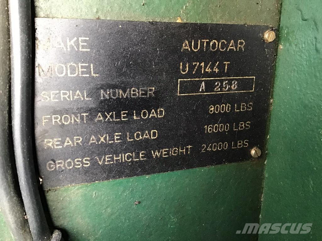 Hogra 4x4 met Netam kipper Wywrotki