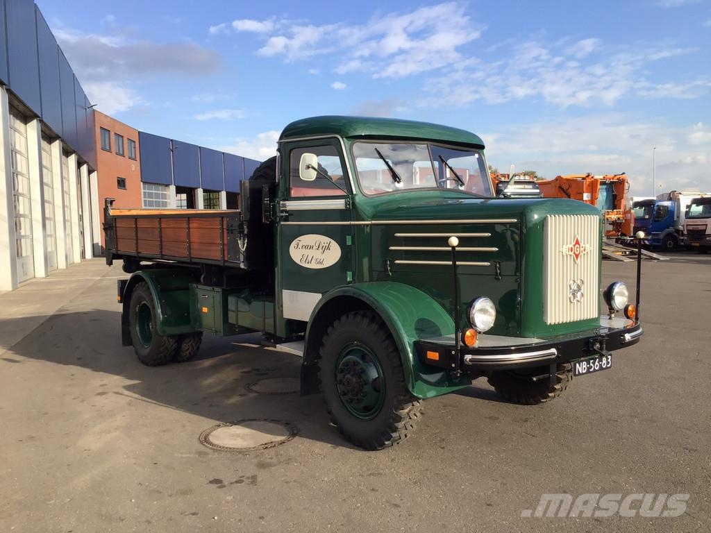 Hogra 4x4 met Netam kipper Wywrotki