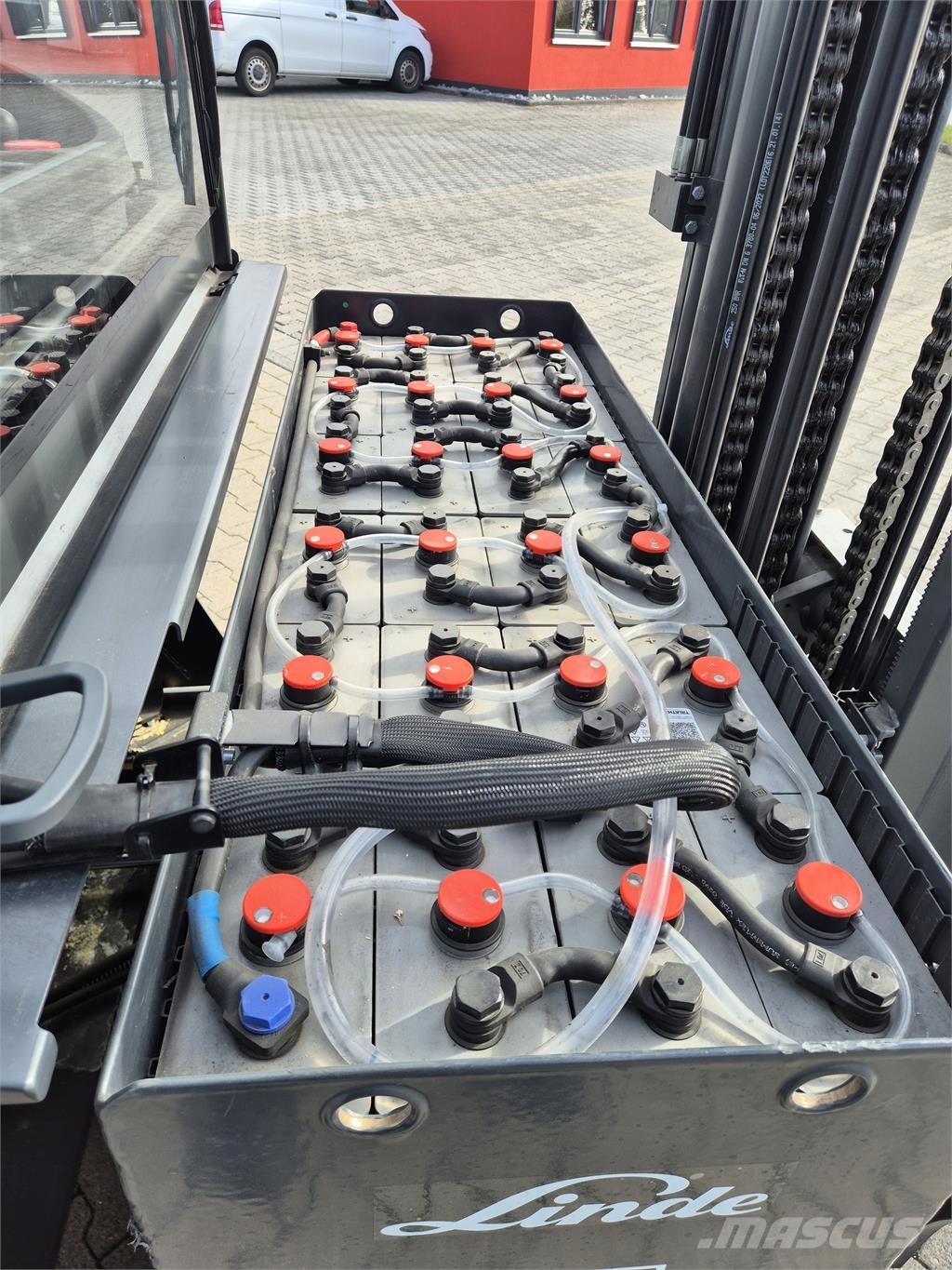 Linde R16 Vollkabine Viličari sa pomičnim stupom