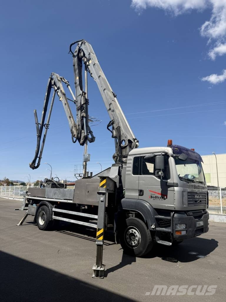 MAN TGA 320 طفرات توزيع الخرسانة