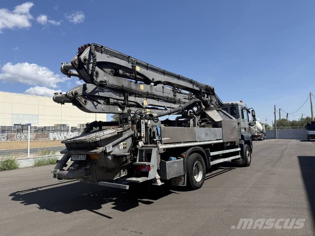 MAN TGA 320 طفرات توزيع الخرسانة
